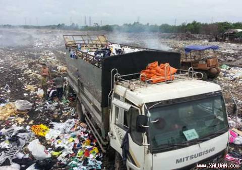 Vận chuyển rác - Công ty Phế Liệu Toàn Cầu